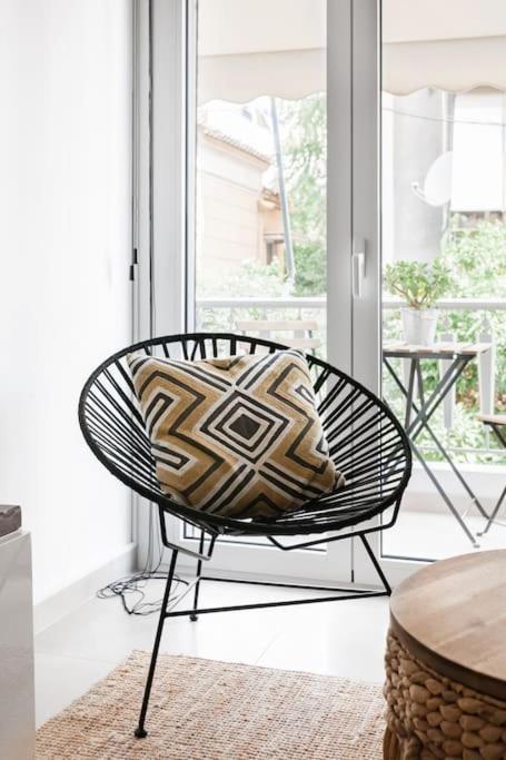Your "Home Away From Home" - Phillopapou Hill Aten Exteriör bild