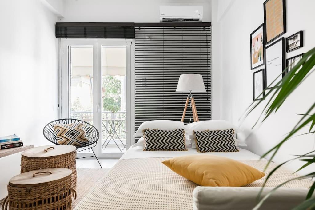 Your "Home Away From Home" - Phillopapou Hill Aten Exteriör bild